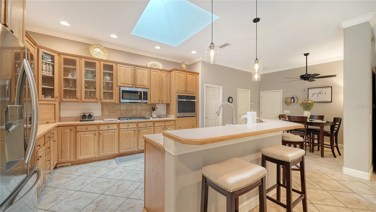 Single Family Residence at 2166 SYLVAN LEA DR, SARASOTA, photo 14 of 34