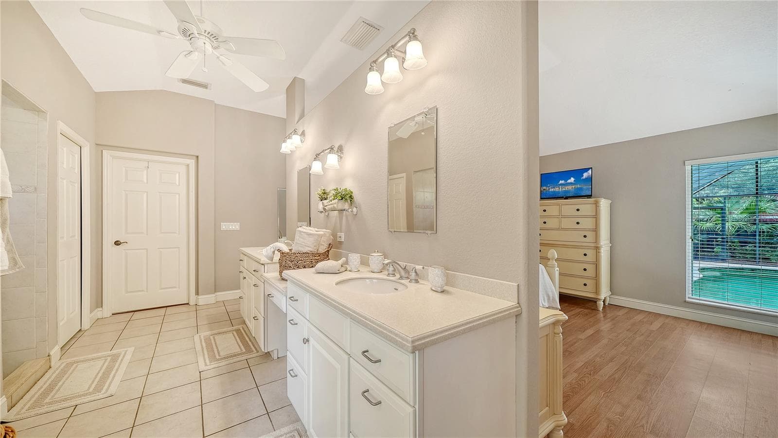 Single Family Residence at 2166 SYLVAN LEA DR, SARASOTA, photo 21 of 34