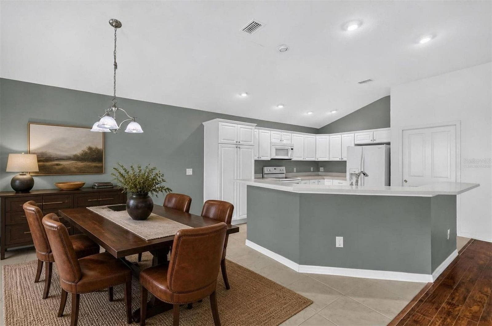 Dinette-Virtually Staged - THE VILLAGES, THE VILLAGES