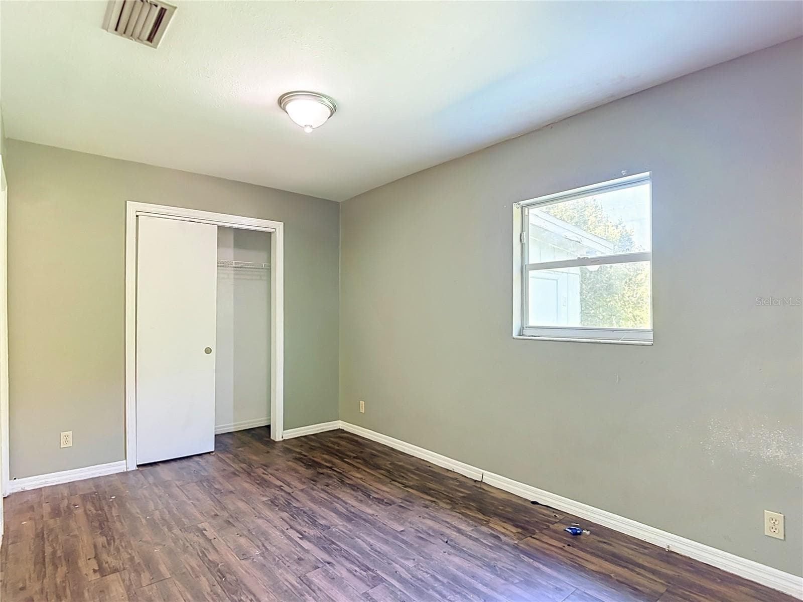 Single Family Residence at 8410 N SEMMES ST, TAMPA, photo 14 of 25