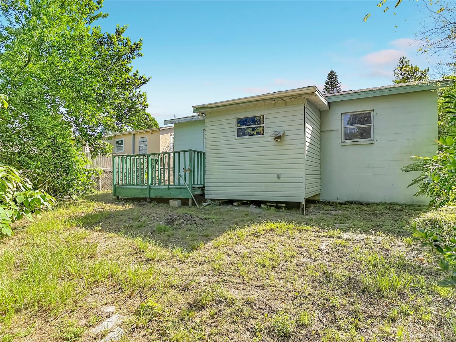 Single Family Residence at 8410 N SEMMES ST, TAMPA, photo 23 of 25