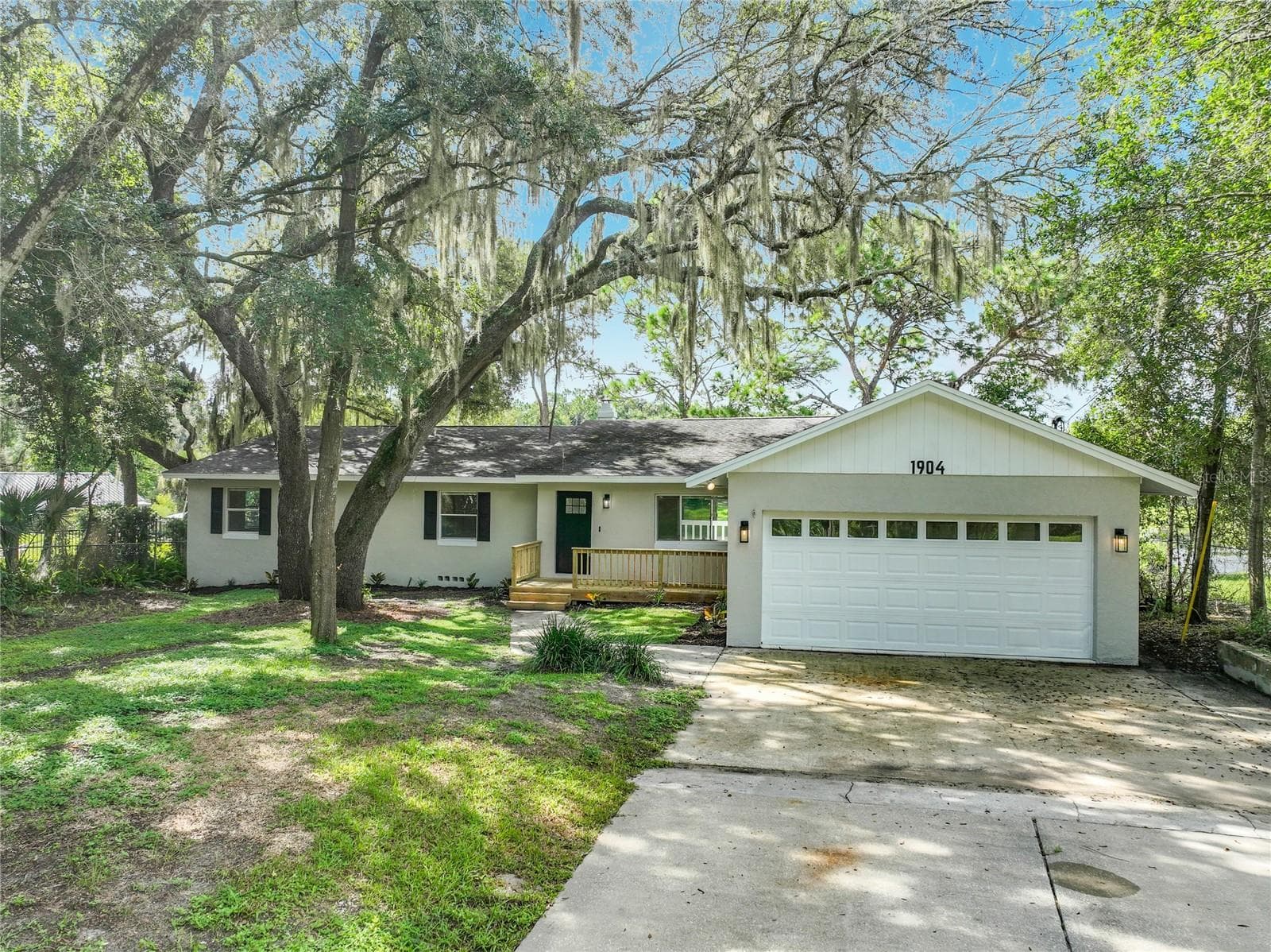 1904 LAKE ALMA DR