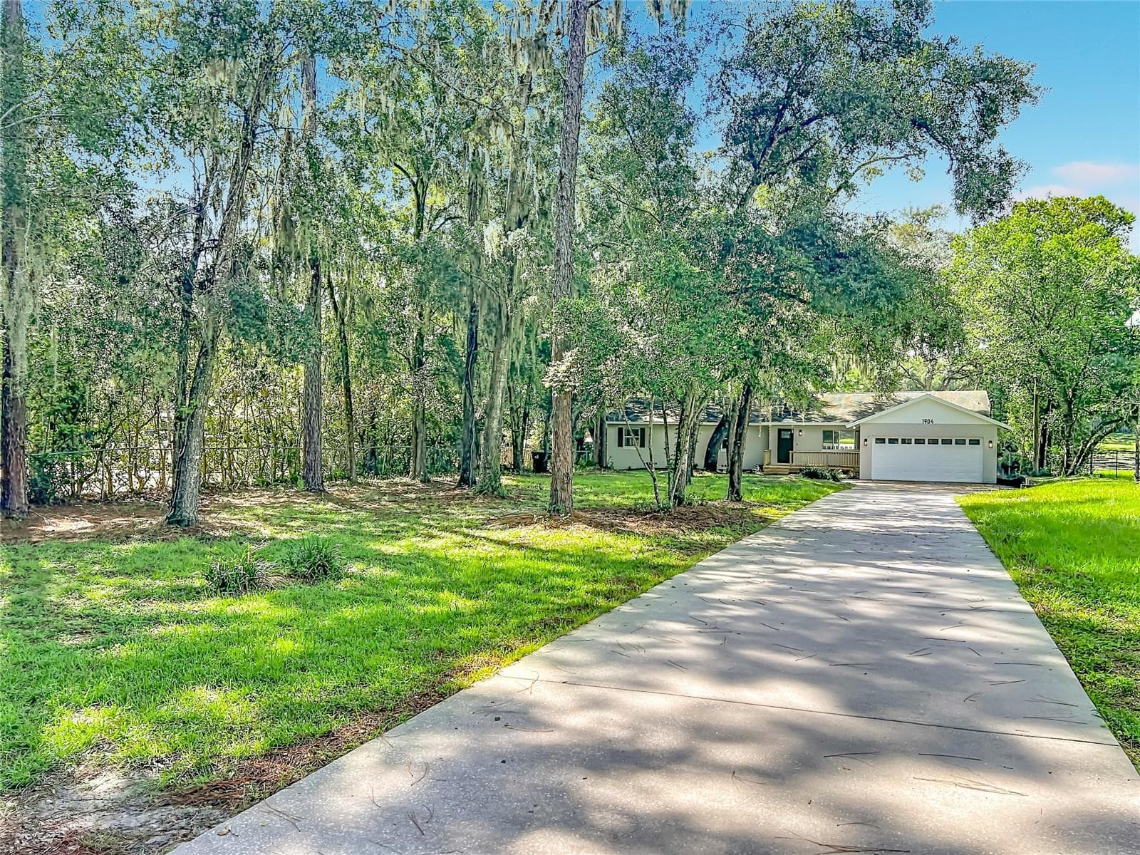 Single Family Residence at 1904 LAKE ALMA DR, APOPKA, photo 3 of 42