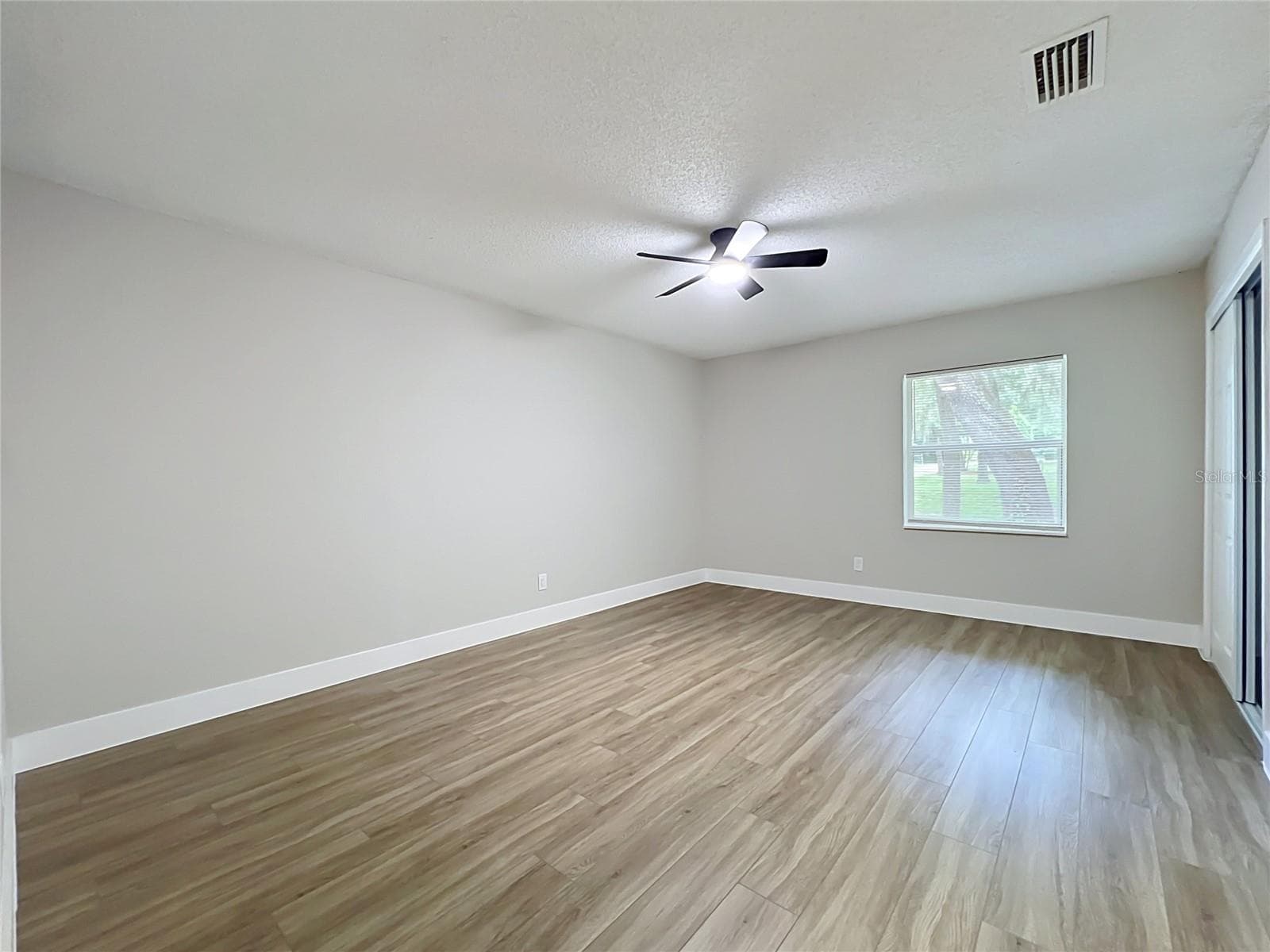Single Family Residence at 1904 LAKE ALMA DR, APOPKA, photo 22 of 42