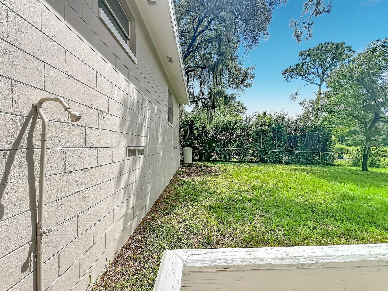 Single Family Residence at 1904 LAKE ALMA DR, APOPKA, photo 36 of 42