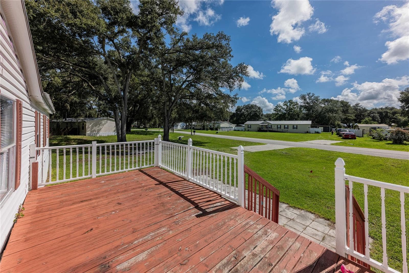 Front Deck - 7309 RYMAN LOOP, ZEPHYRHILLS