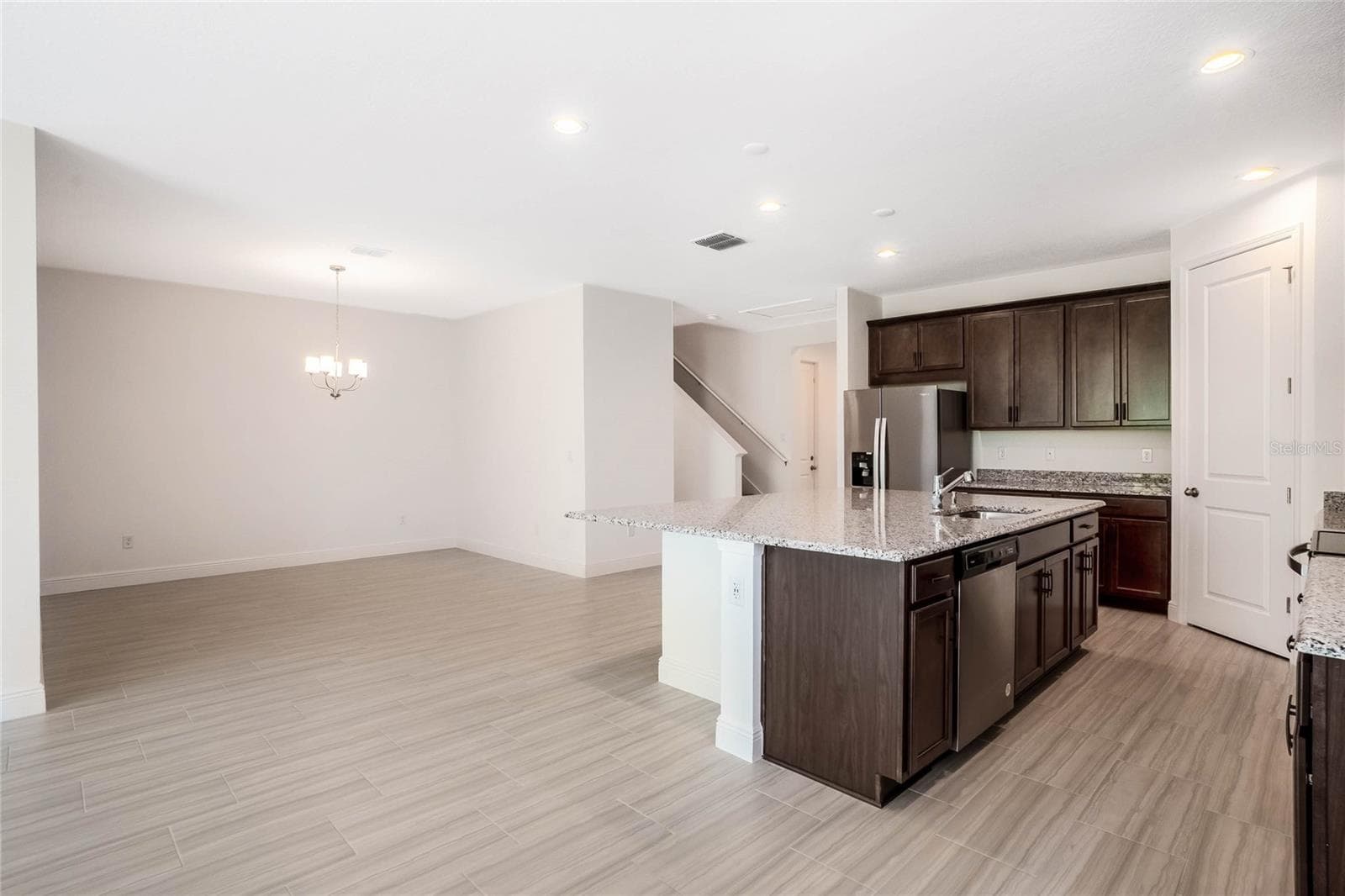 Single Family Residence at 4438 LIONS GATE AVE, CLERMONT, photo 6 of 27