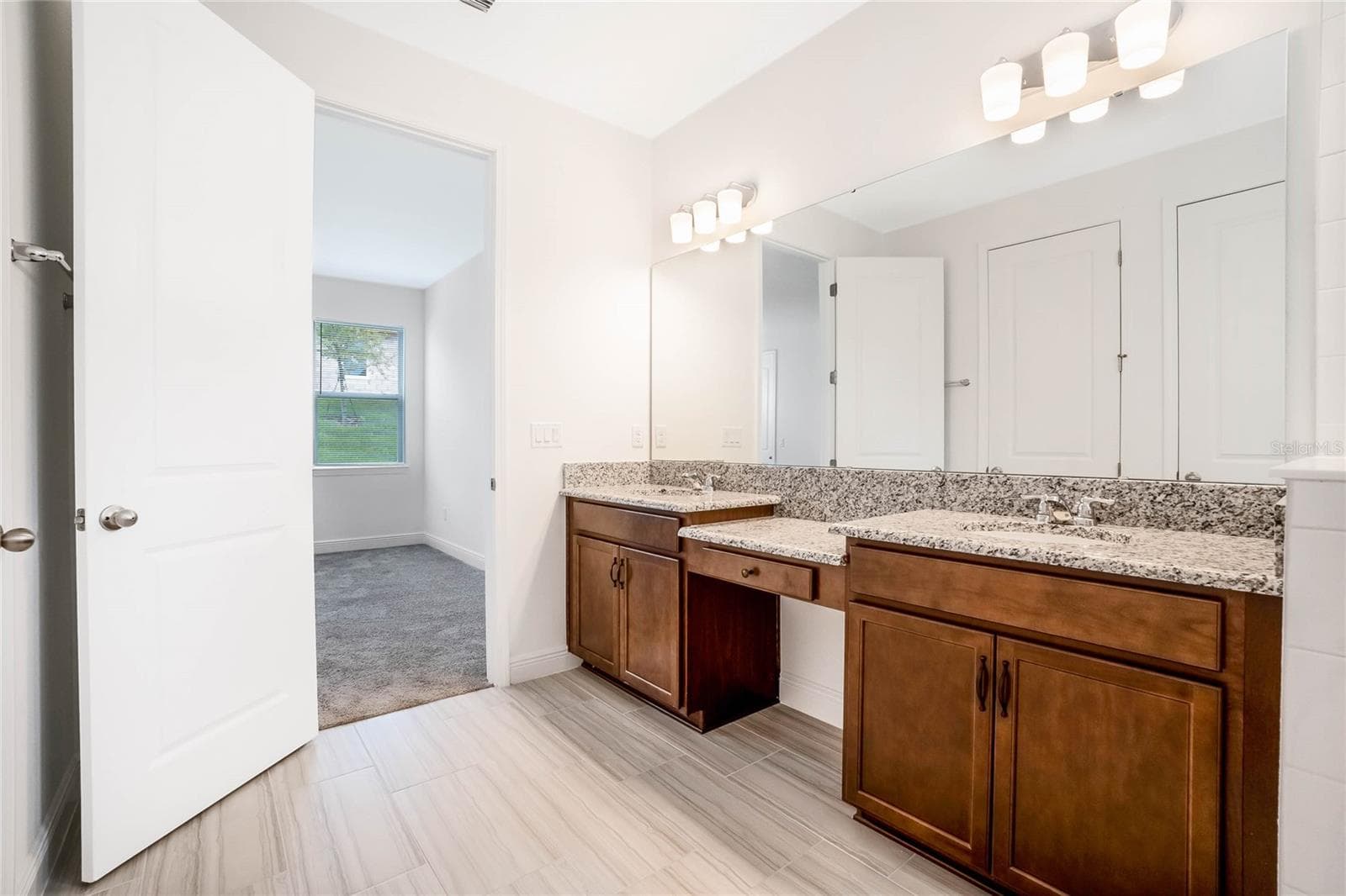Single Family Residence at 4438 LIONS GATE AVE, CLERMONT, photo 12 of 27