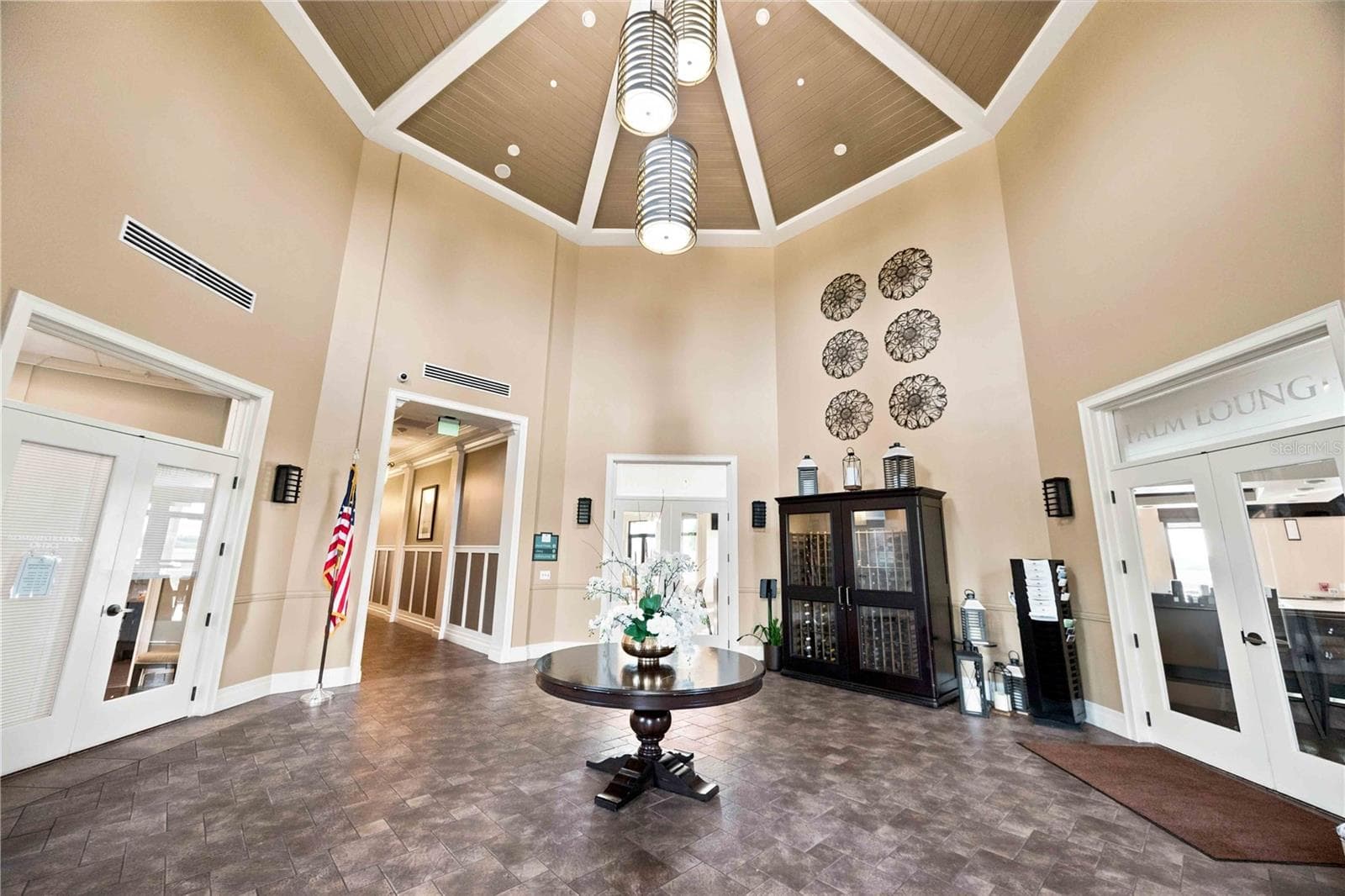 Foyer by the Palm Club - 23781 WAVERLY CIR, VENICE