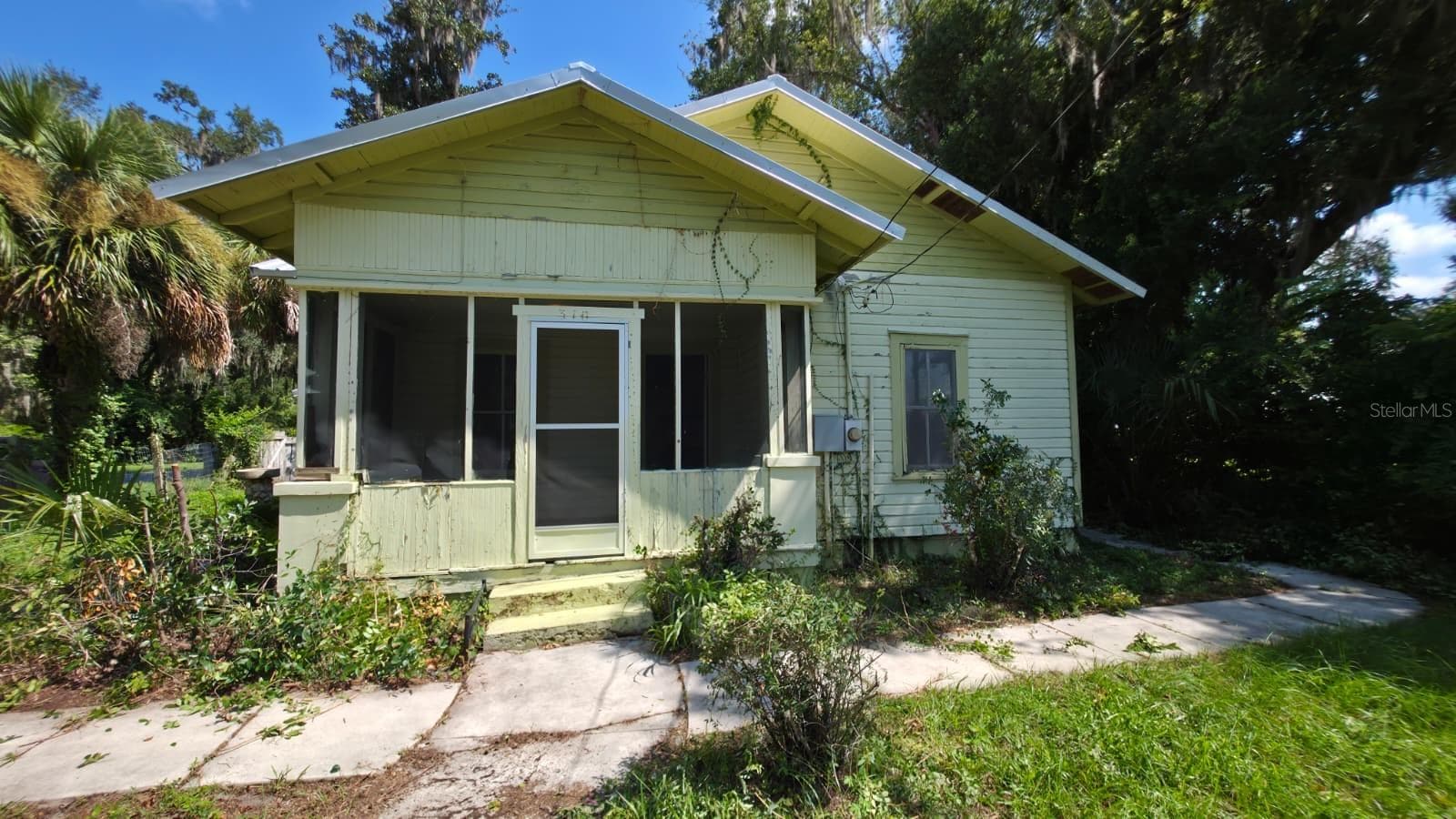 Single Family Residence at 310 E NOBLE AVE, BUSHNELL, photo 17 of 24