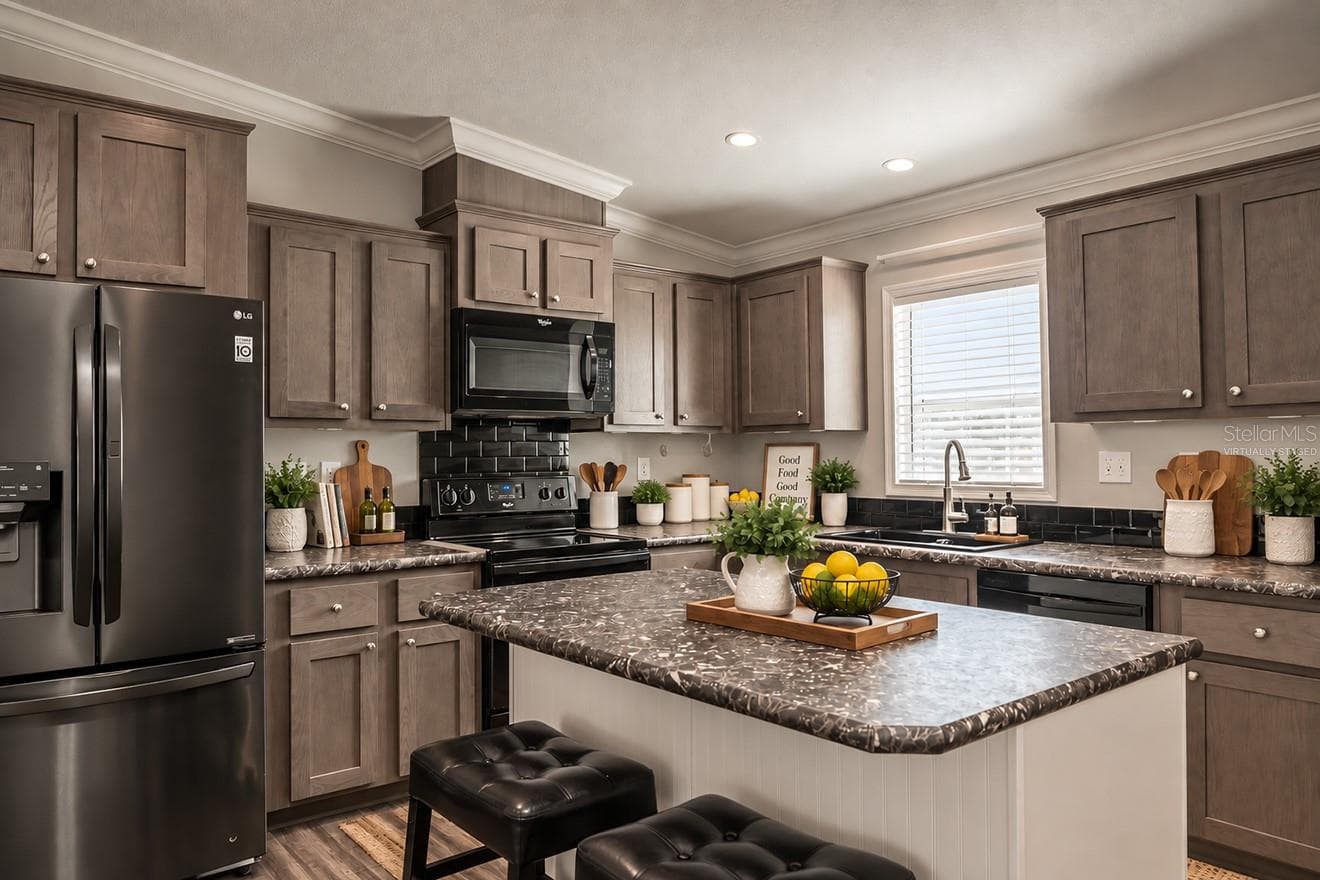 Virtually Staged - 9343 SCEPTER AVE, BROOKSVILLE