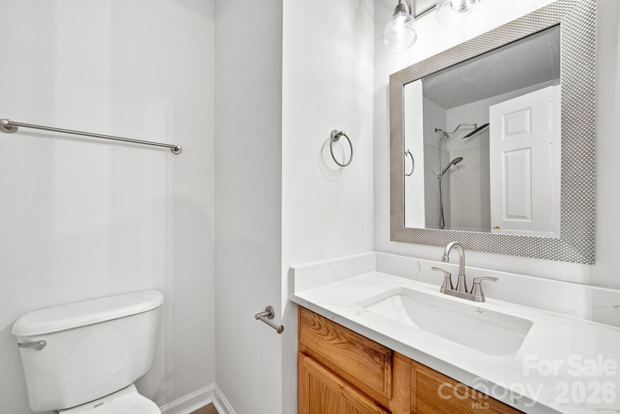 Guest Bath - 1708 Chamberside Drive, Rock Hill