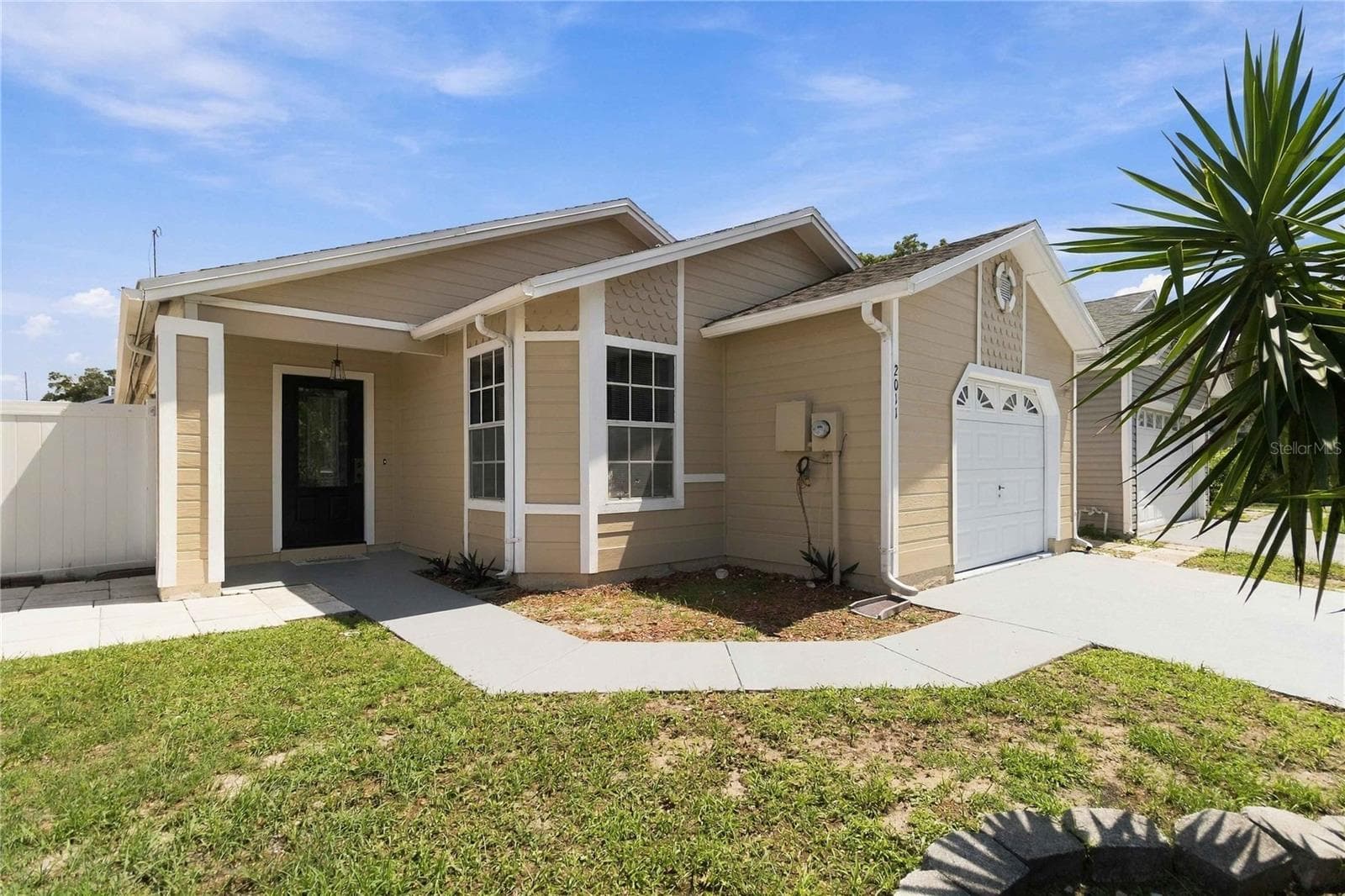Single Family Residence at 2011 WINSLOW DR, ORLANDO, photo 3 of 27