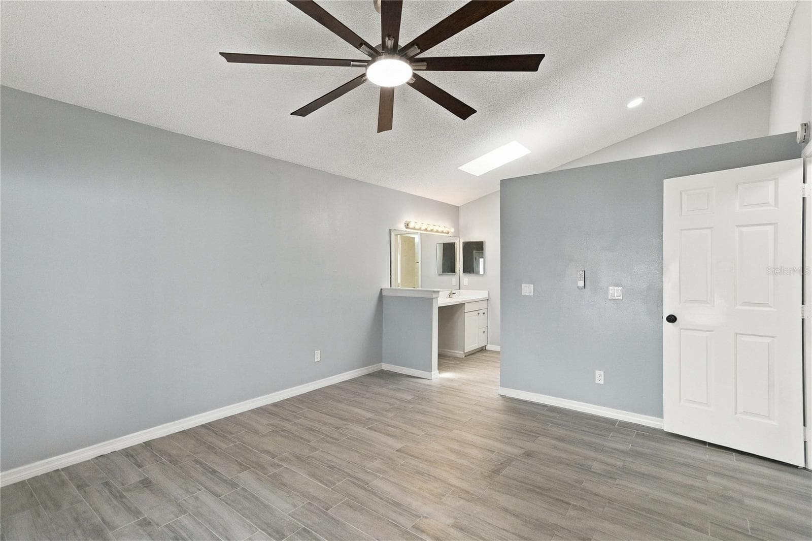 Single Family Residence at 2011 WINSLOW DR, ORLANDO, photo 14 of 27