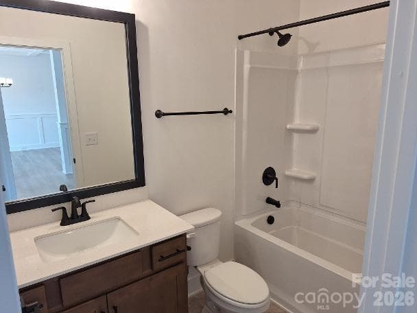 Bathroom #2 - 5028 Cardiff Court, Catawba