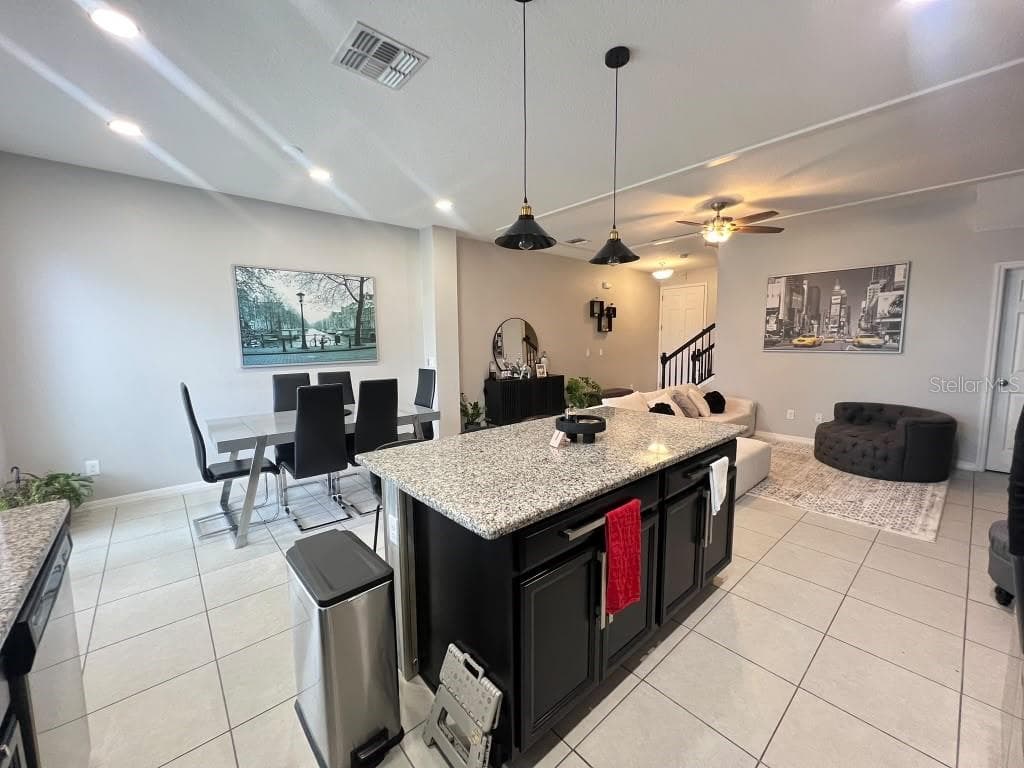 Townhouse at 2384 SEDGE GRASS WAY, ORLANDO, photo 4 of 47