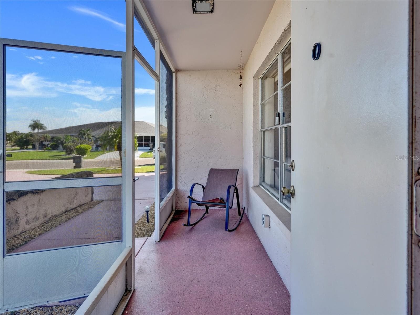 Single Family Residence at 202 CACTUSFLOWER LN, SUN CITY CENTER, photo 8 of 43