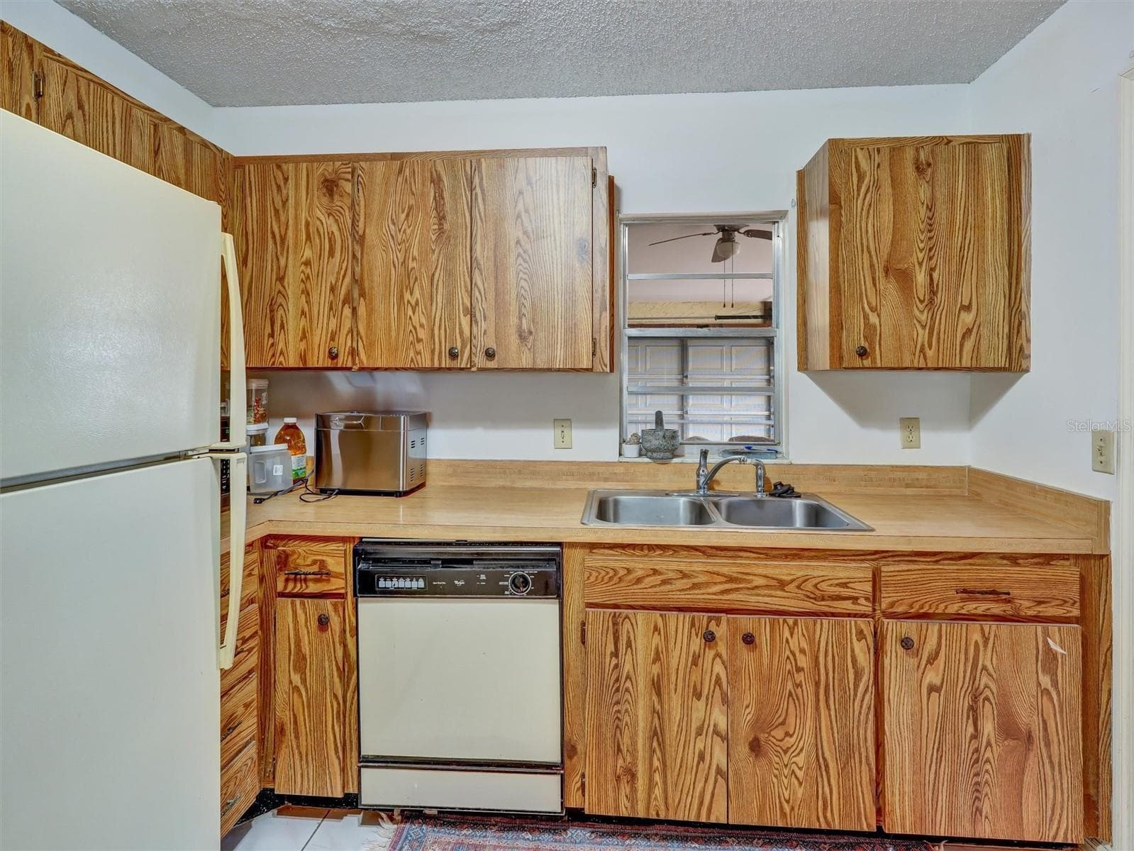 Single Family Residence at 202 CACTUSFLOWER LN, SUN CITY CENTER, photo 19 of 43