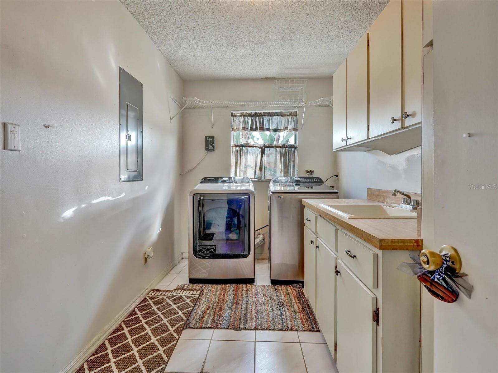 Single Family Residence at 202 CACTUSFLOWER LN, SUN CITY CENTER, photo 21 of 43