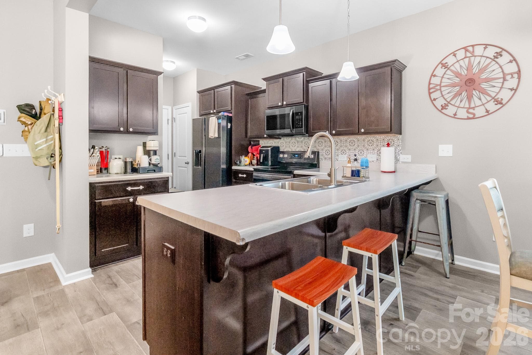 Single Family Residence at 525 Newfound Hollow Drive, Charlotte, photo 12 of 47
