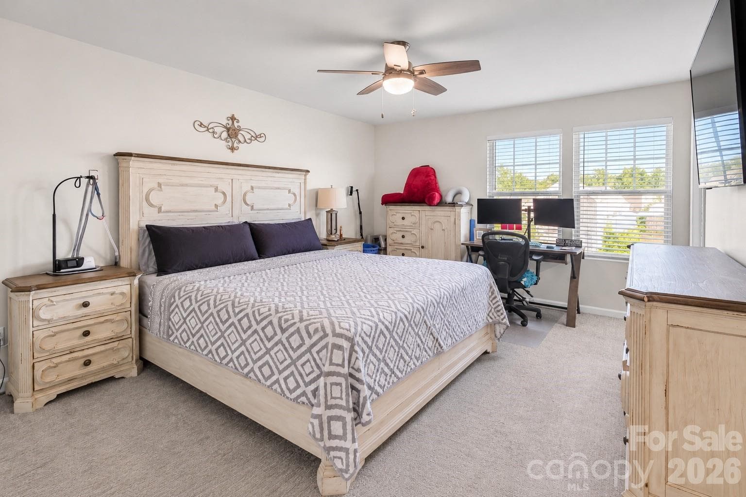 Single Family Residence at 525 Newfound Hollow Drive, Charlotte, photo 21 of 47