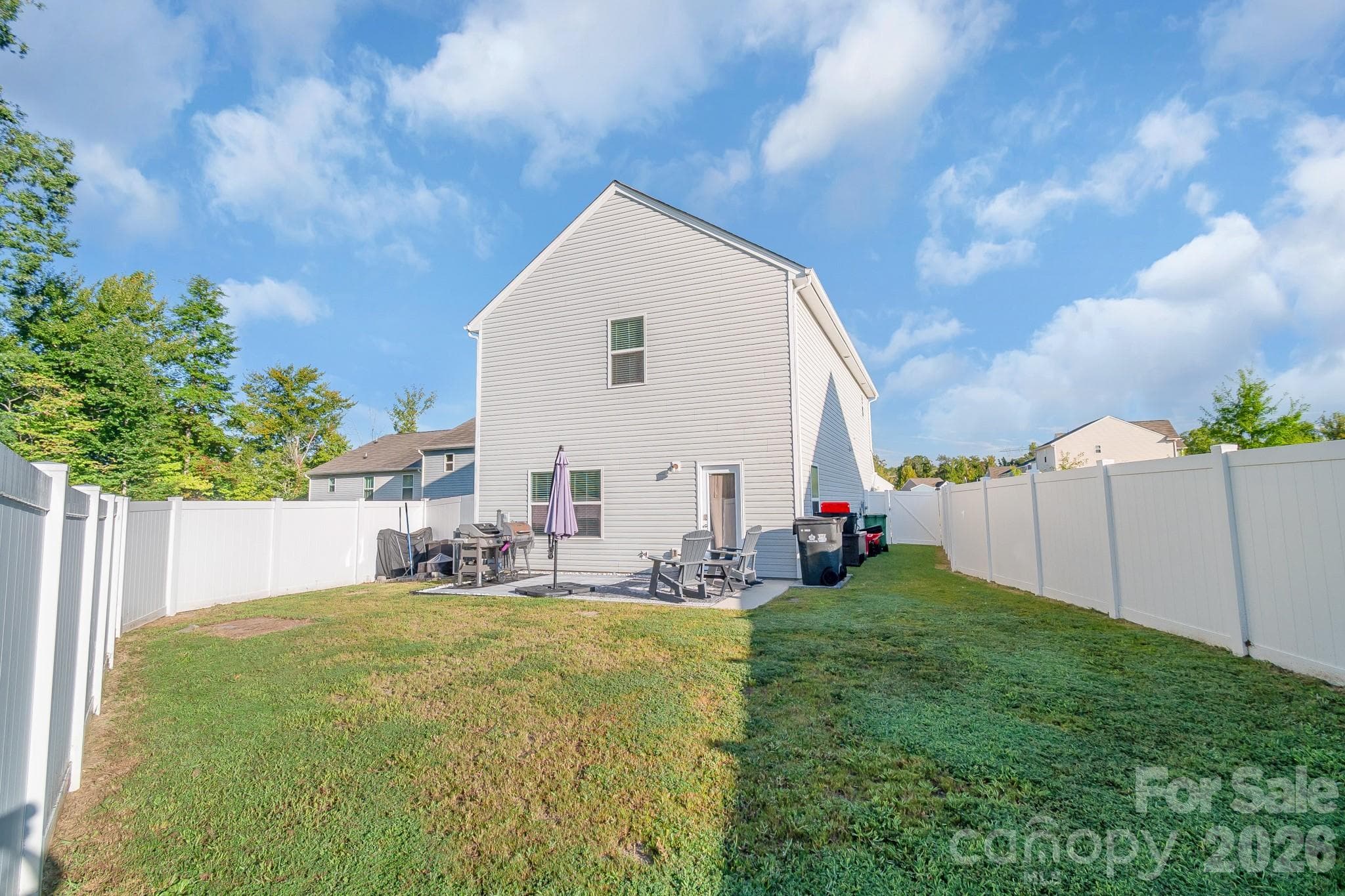 Single Family Residence at 525 Newfound Hollow Drive, Charlotte, photo 37 of 47
