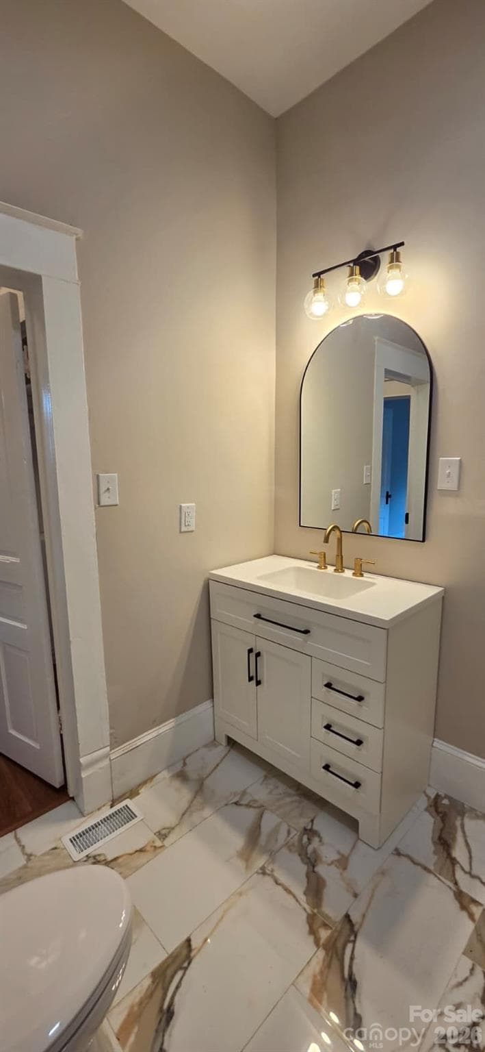 Single Family Residence at 509 5th Street, Spencer, photo 6 of 31