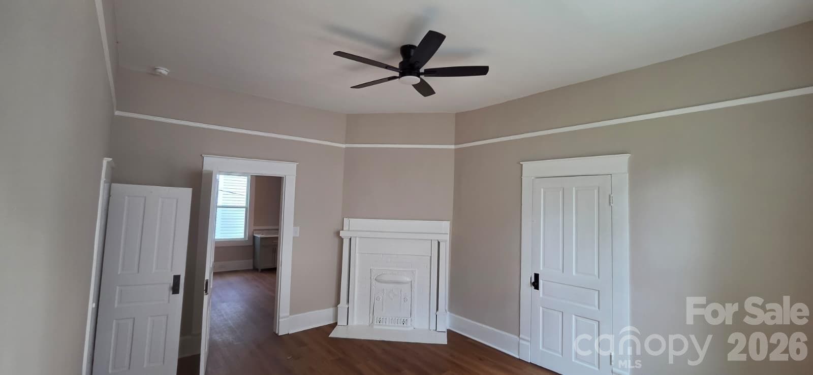 Single Family Residence at 509 5th Street, Spencer, photo 15 of 31
