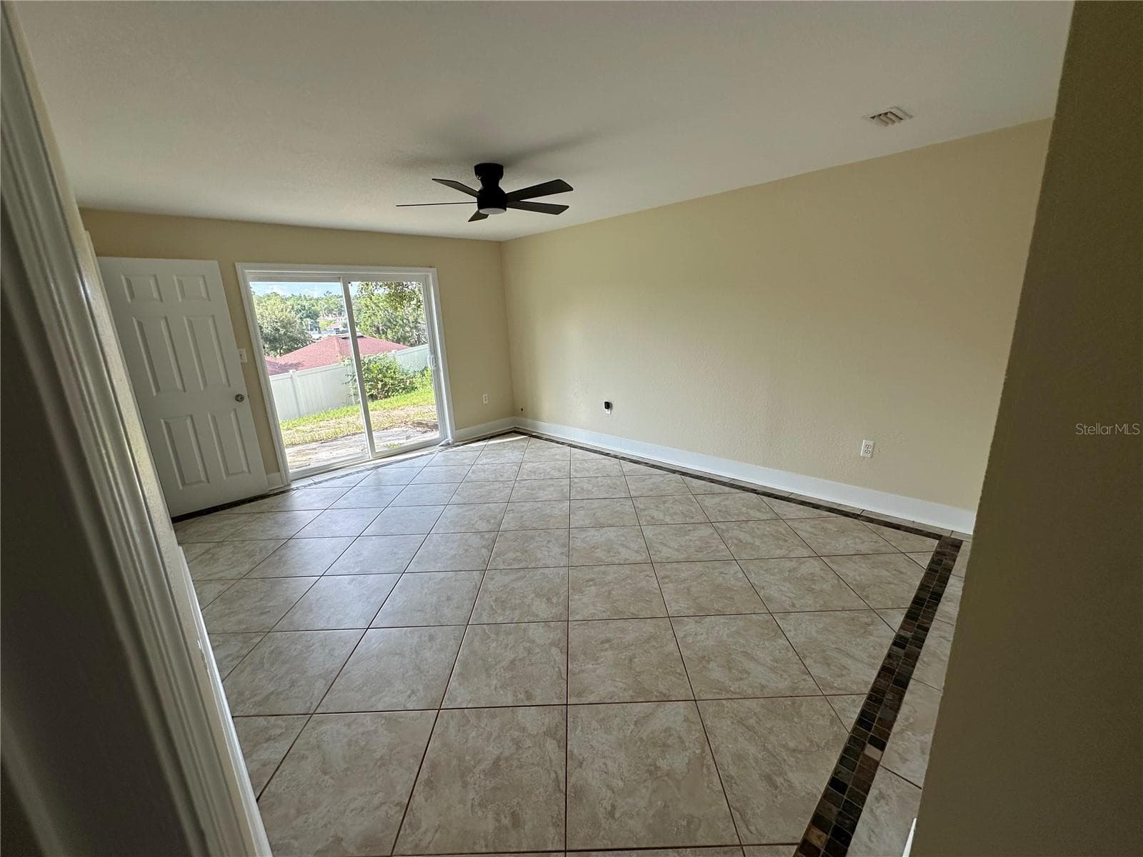 Bedroom 3 - 10 SUNNYSIDE DR, CLERMONT