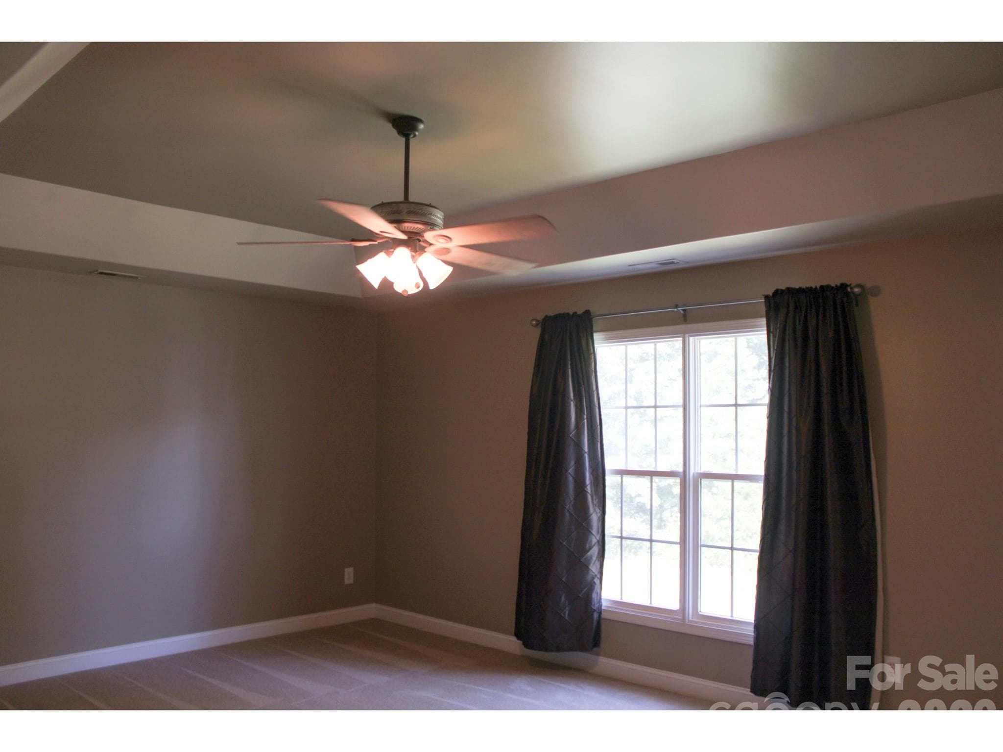 Single Family Residence at 1058 N Lilac Lane, Salisbury, photo 18 of 48