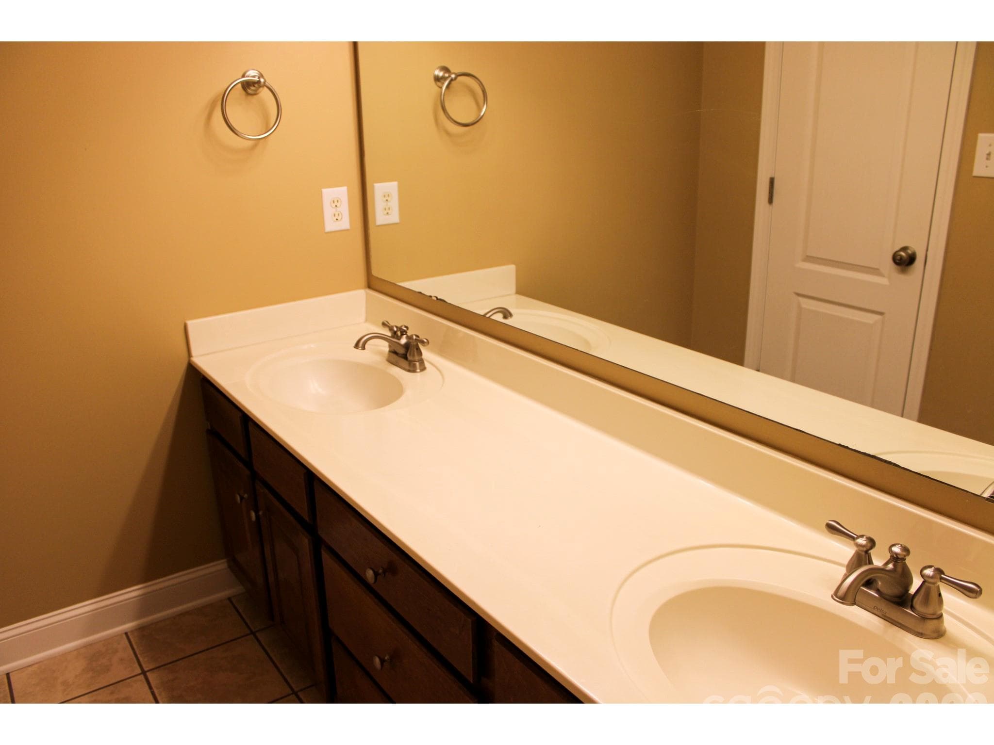 Single Family Residence at 1058 N Lilac Lane, Salisbury, photo 30 of 48