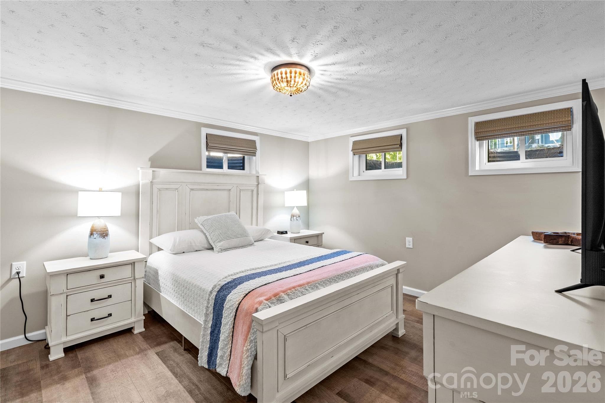 Lower level "office'' - 150 Shady Cove Drive, Troutman