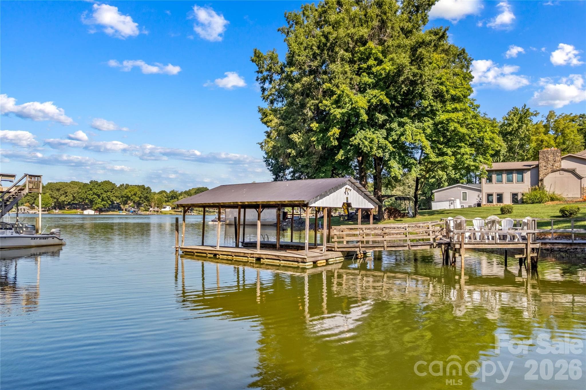 Pier and covered boat slip - 150 Shady Cove Drive, Troutman
