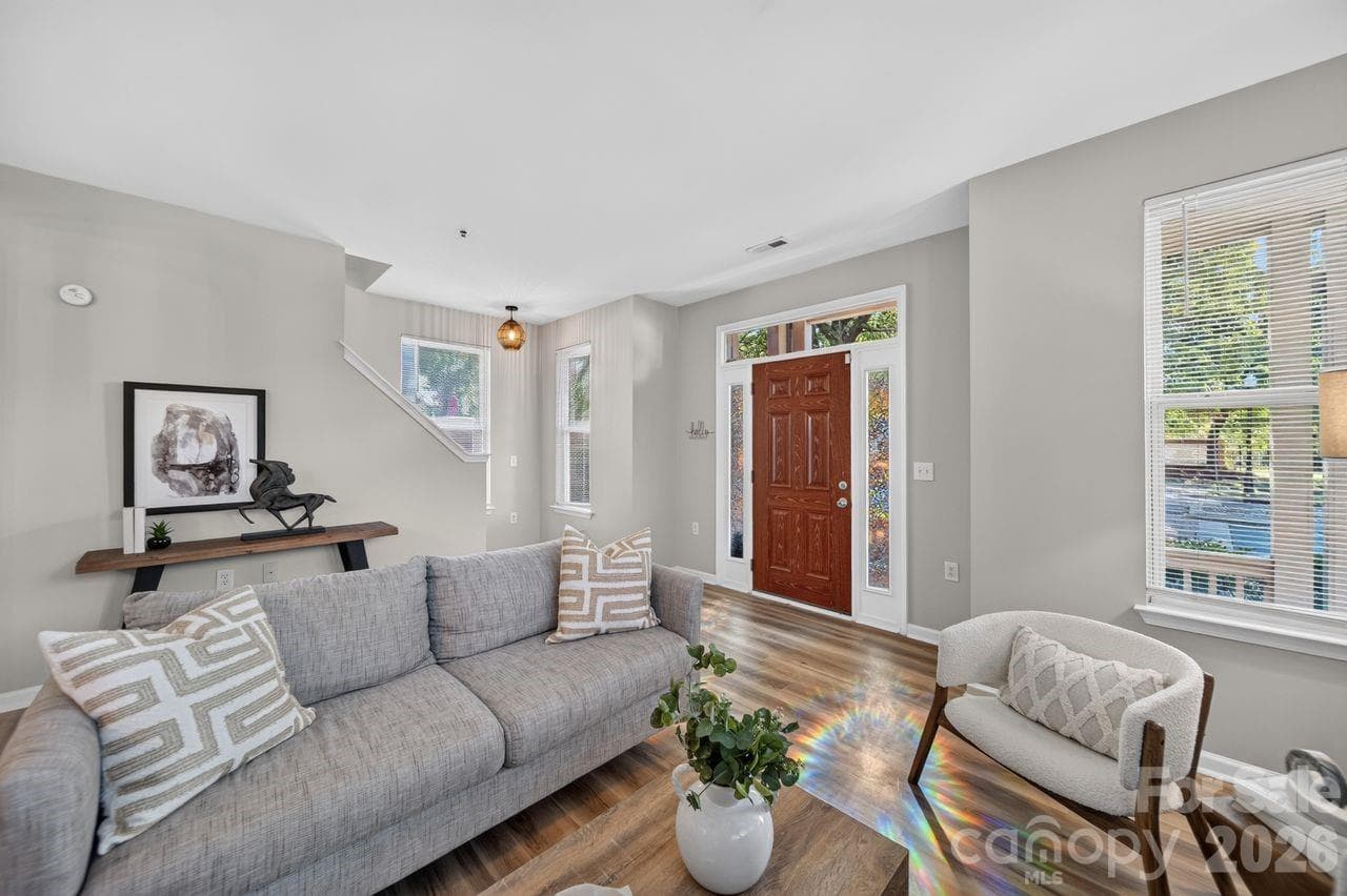 Townhouse at 601 N Davidson Street, Charlotte, photo 7 of 36