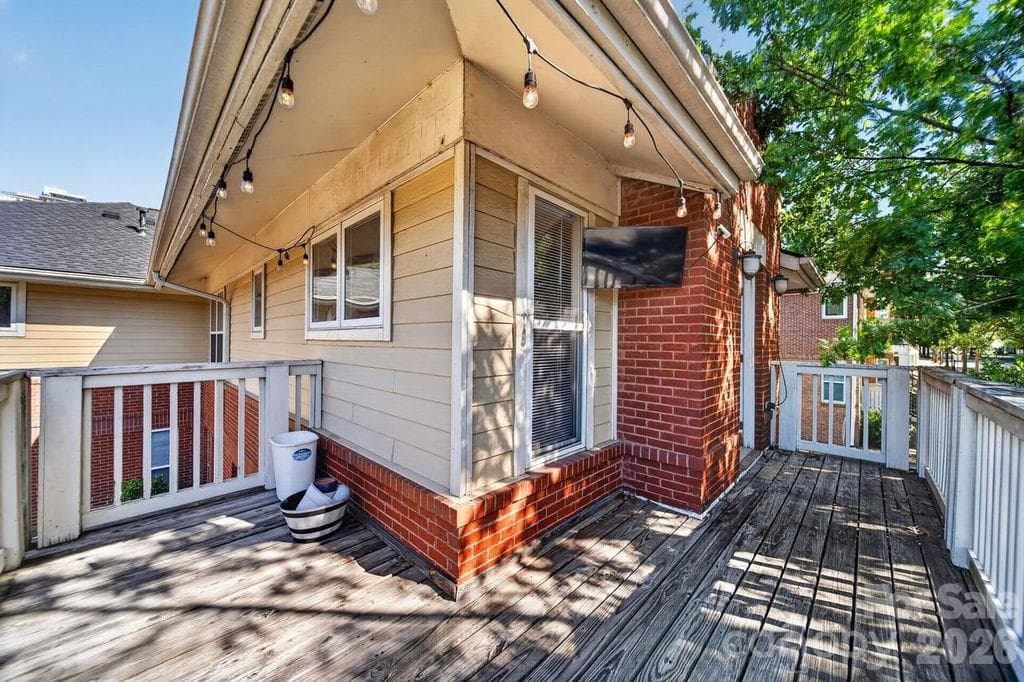 Townhouse at 601 N Davidson Street, Charlotte, photo 24 of 36