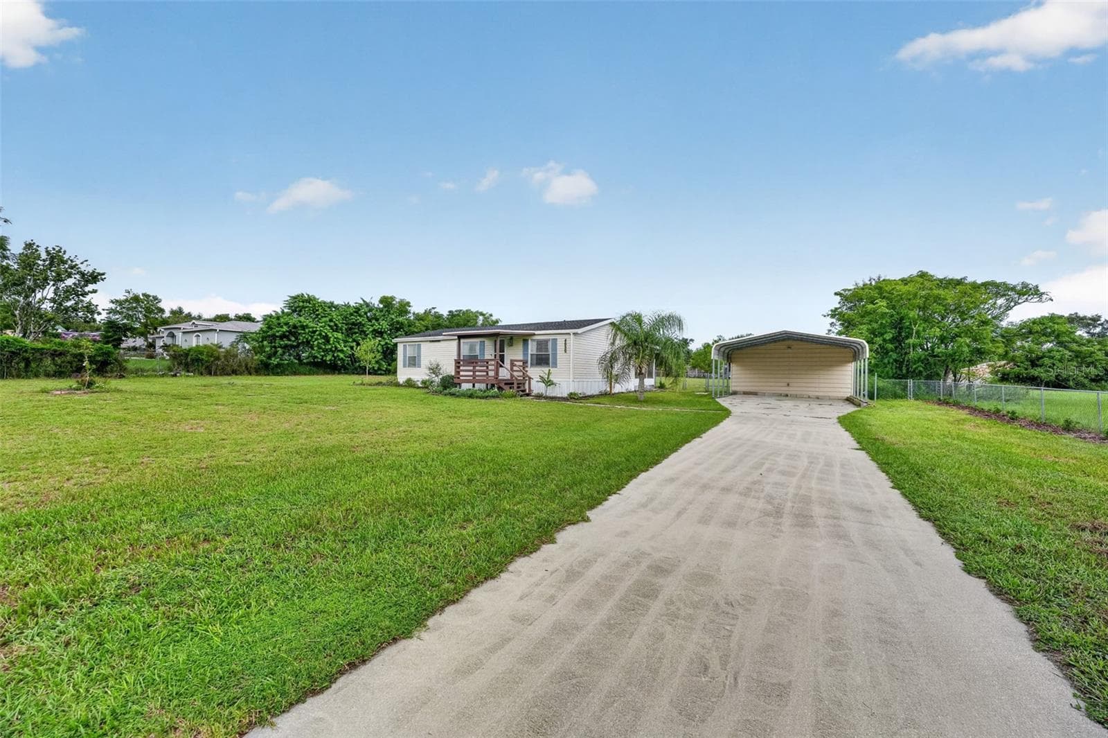 Manufactured Home at 4030 ROLLING HILLS CT W, LAKE WALES, photo 10 of 48