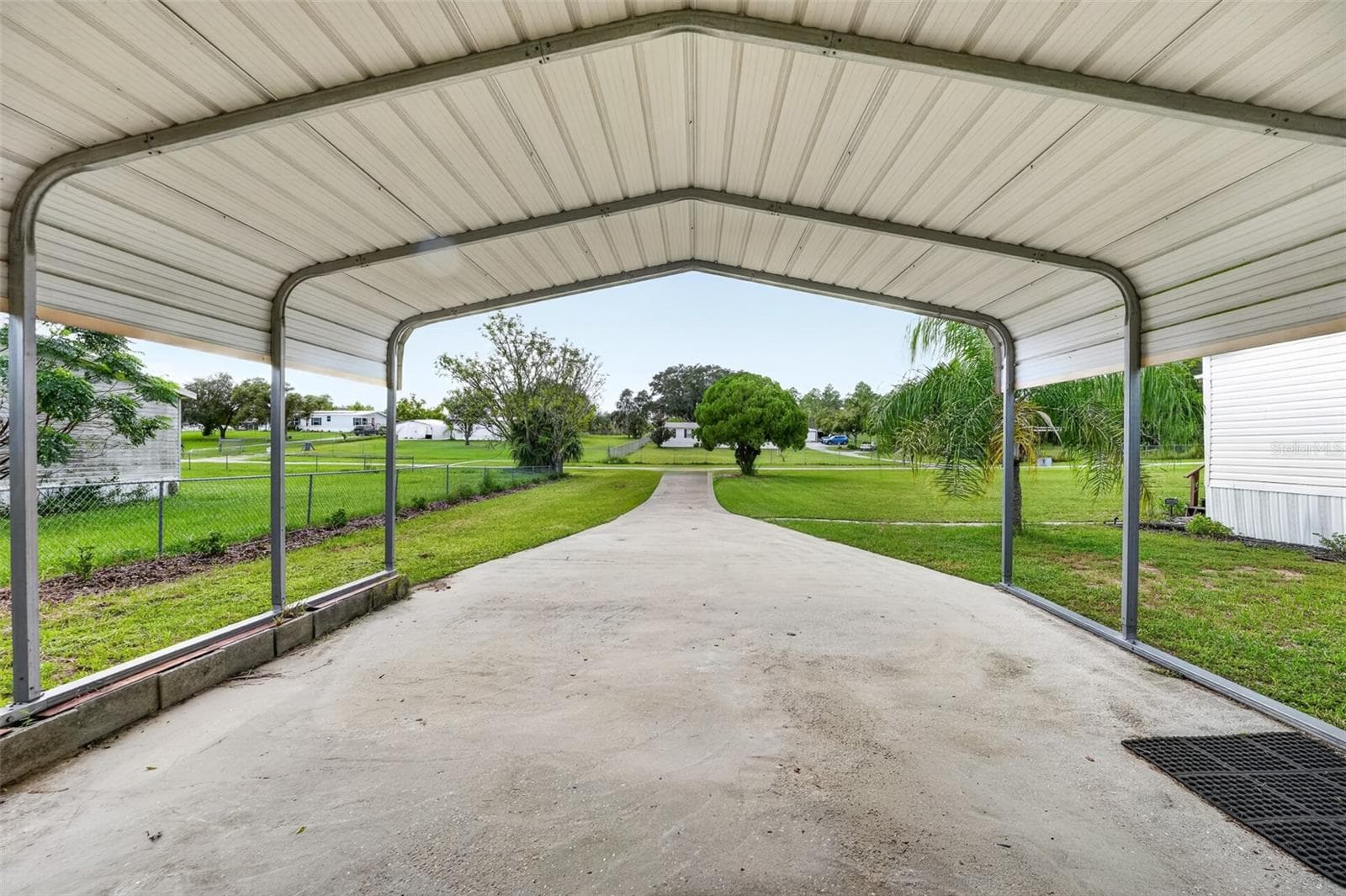 Manufactured Home at 4030 ROLLING HILLS CT W, LAKE WALES, photo 12 of 48