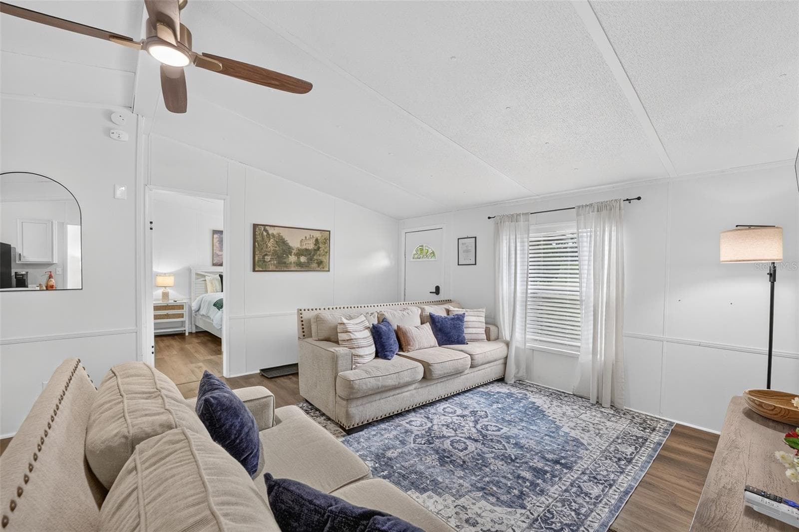 Manufactured Home at 4030 ROLLING HILLS CT W, LAKE WALES, photo 15 of 48