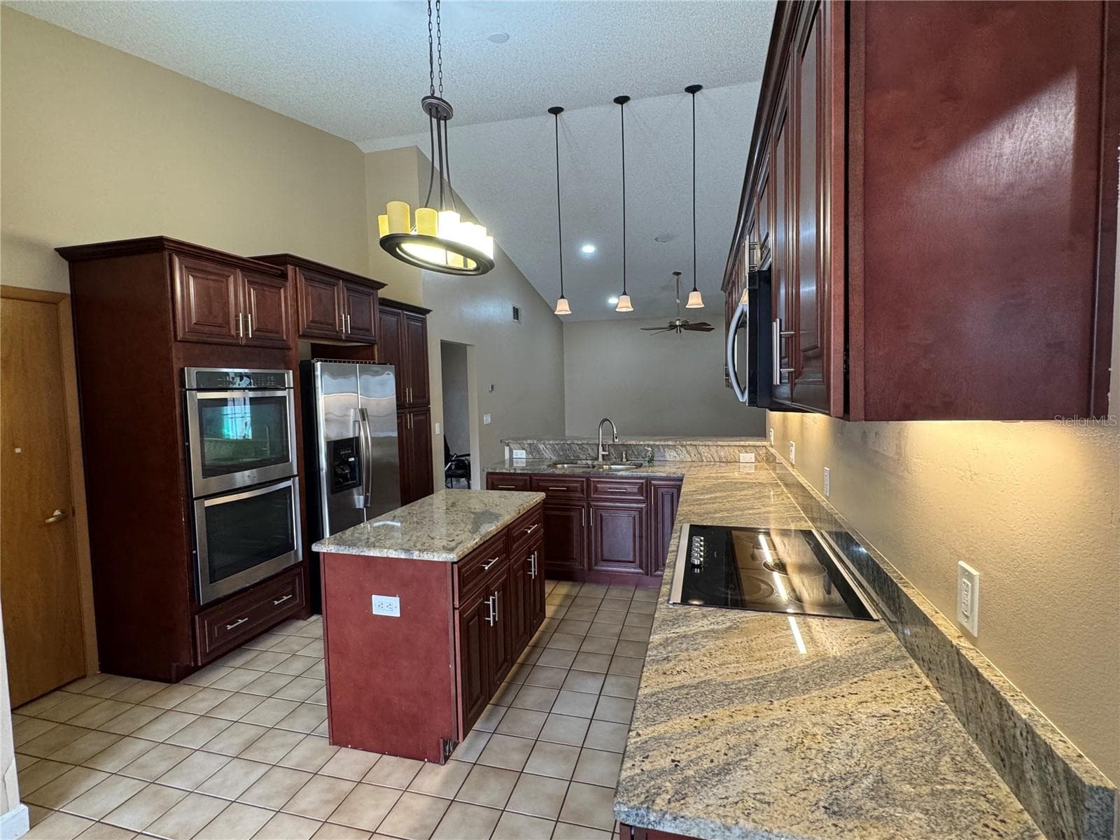 Single Family Residence at 12745 NEWFIELD DR S, ORLANDO, photo 11 of 30