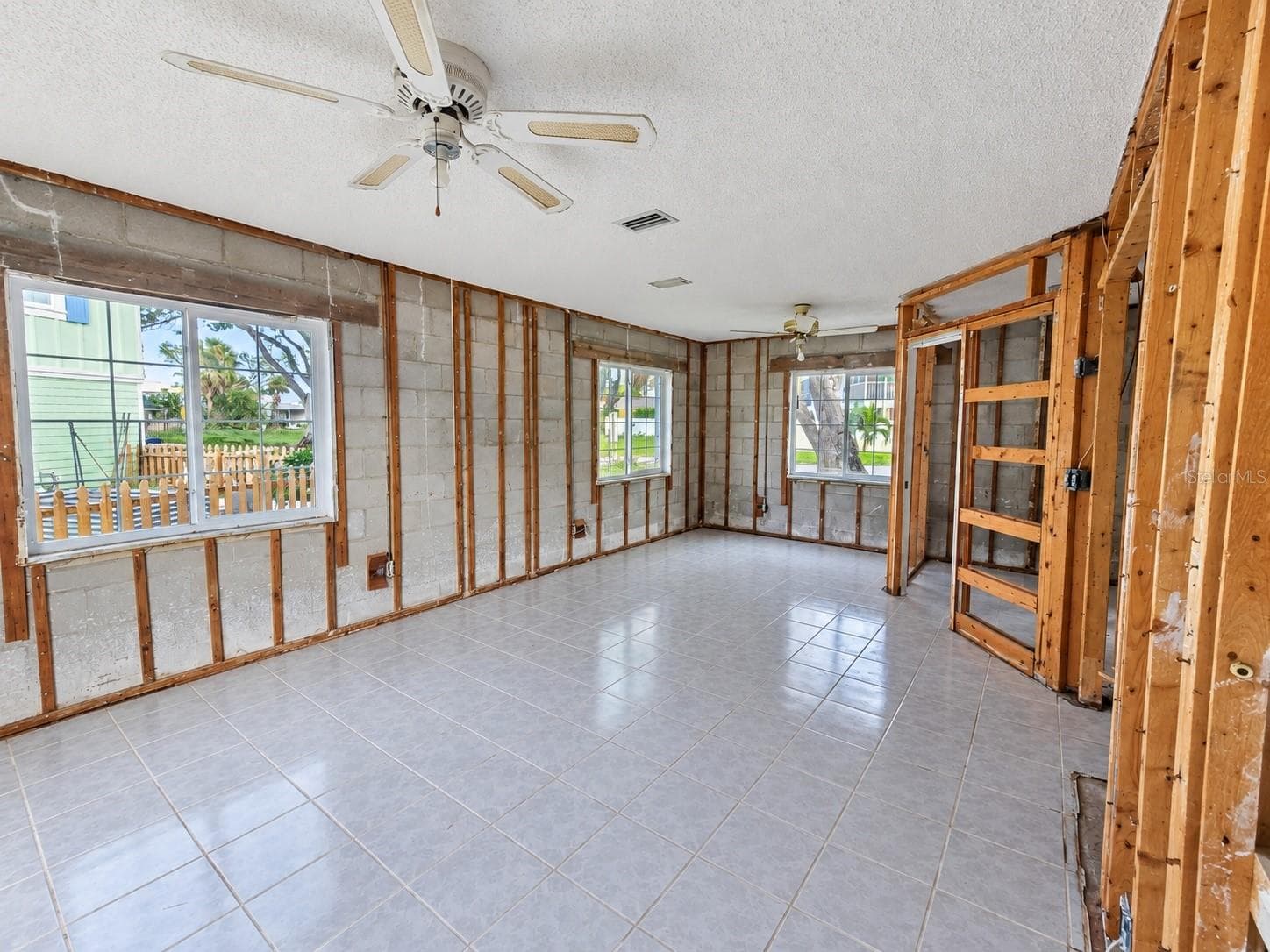 Primary Bedroom - 13401 1ST ST E, MADEIRA BEACH