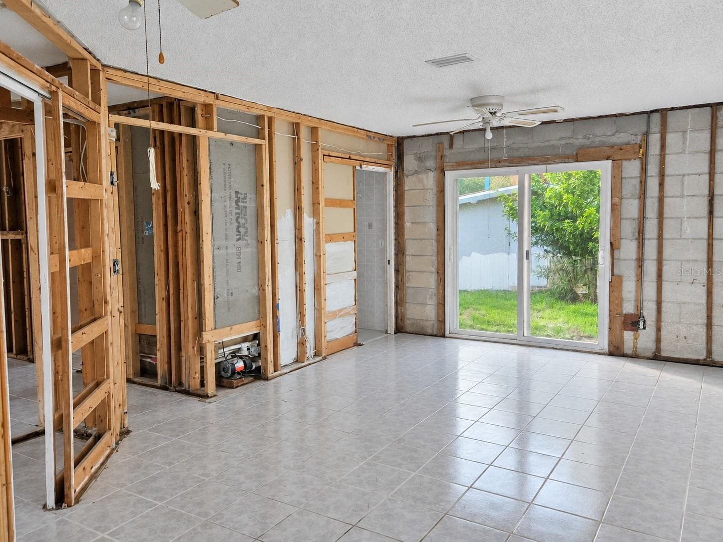 Primary Bedroom - 13401 1ST ST E, MADEIRA BEACH