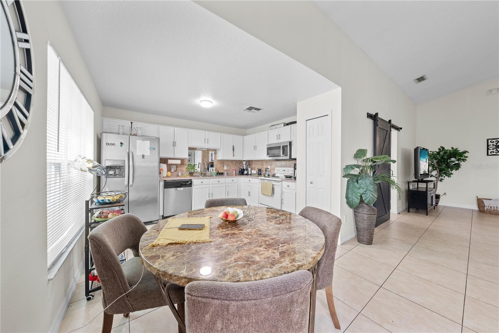 Single Family Residence at 2344 TOPAZ TRL, KISSIMMEE, photo 9 of 26
