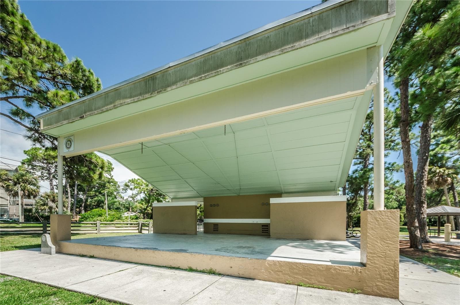 Single Family Residence at 839 FLORIDA AVE, PALM HARBOR, photo 65 of 93