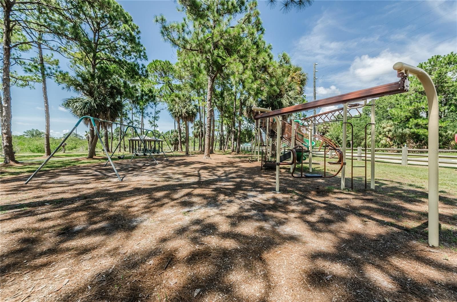 Single Family Residence at 839 FLORIDA AVE, PALM HARBOR, photo 70 of 93