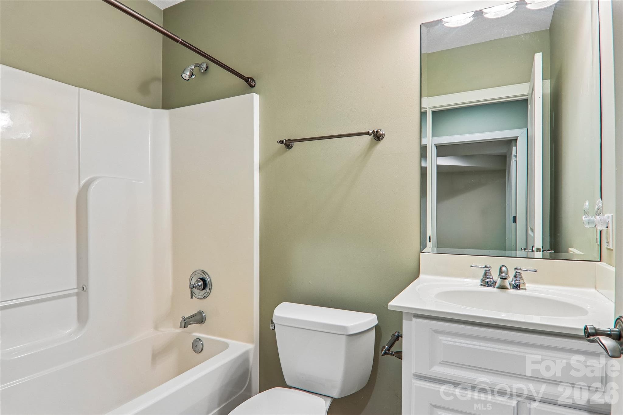 Full bath in basement - 361 Mills River Way, Horse Shoe