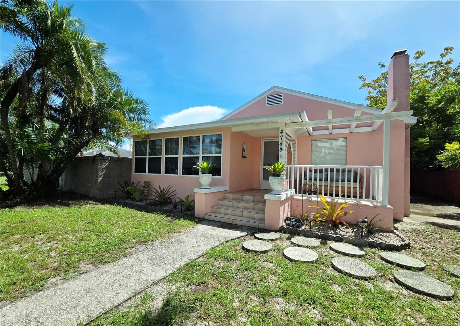 Single Family Residence at 4744 7TH AVE N, ST PETERSBURG, photo 2 of 21
