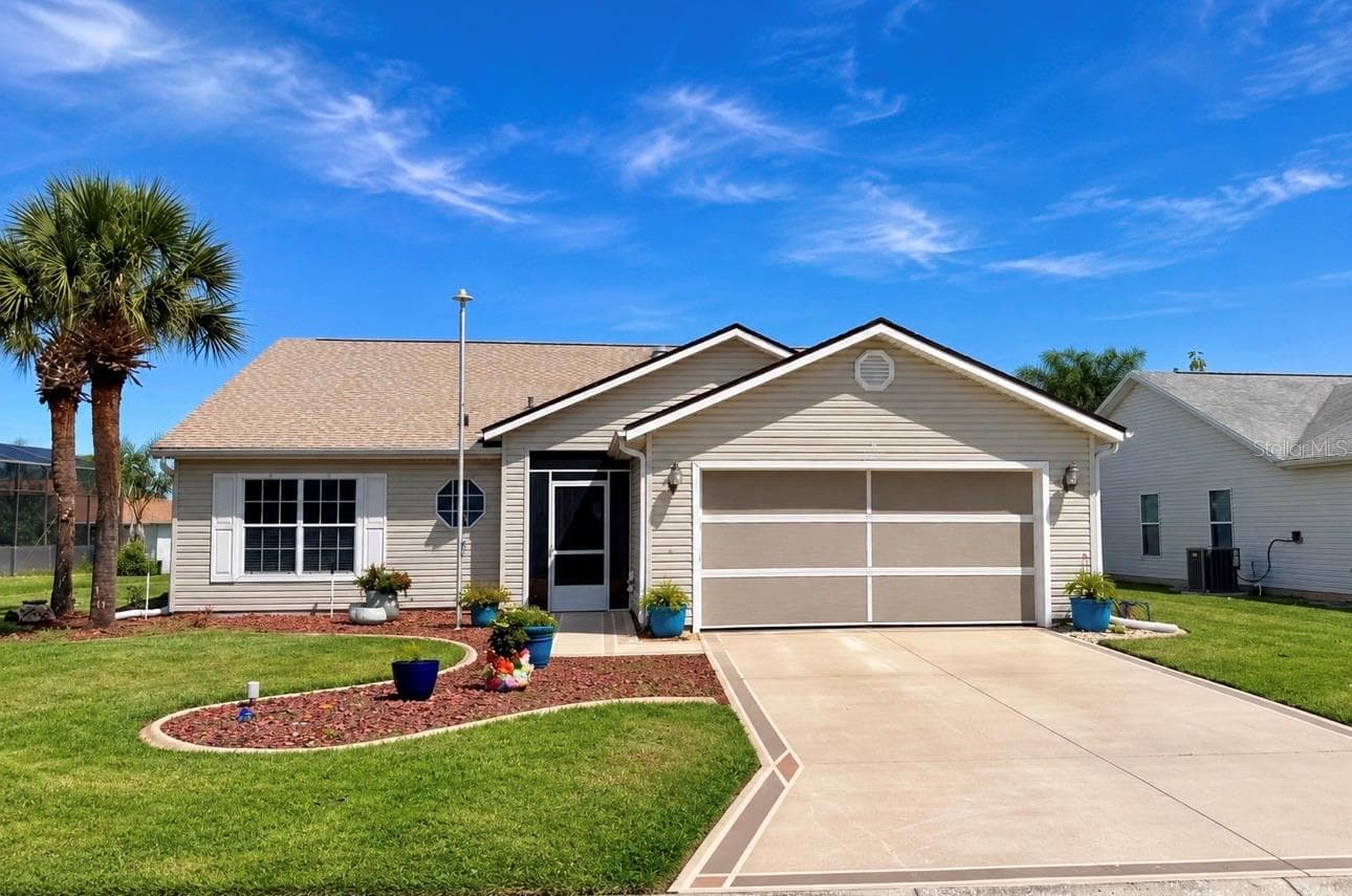 4617 MANOR VIEW DR