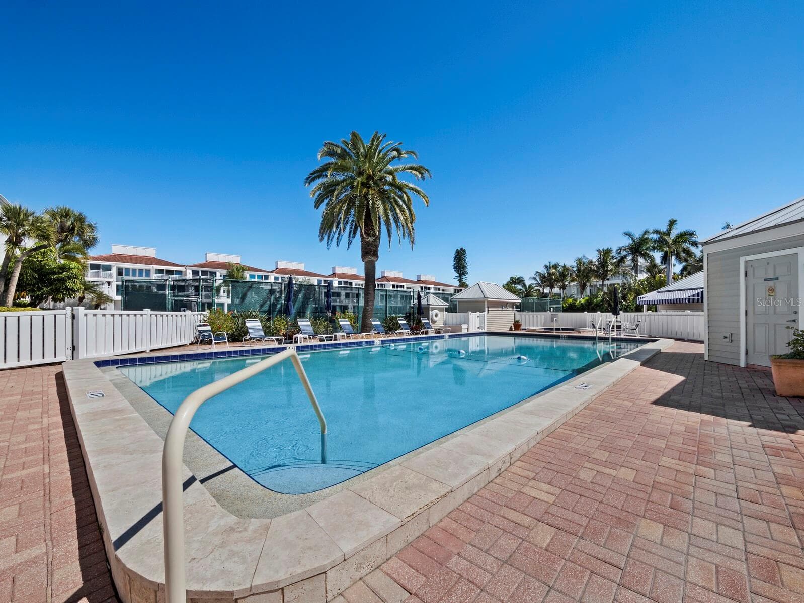Condominium at 5055 GULF OF MEXICO DR #115, LONGBOAT KEY, photo 36 of 41