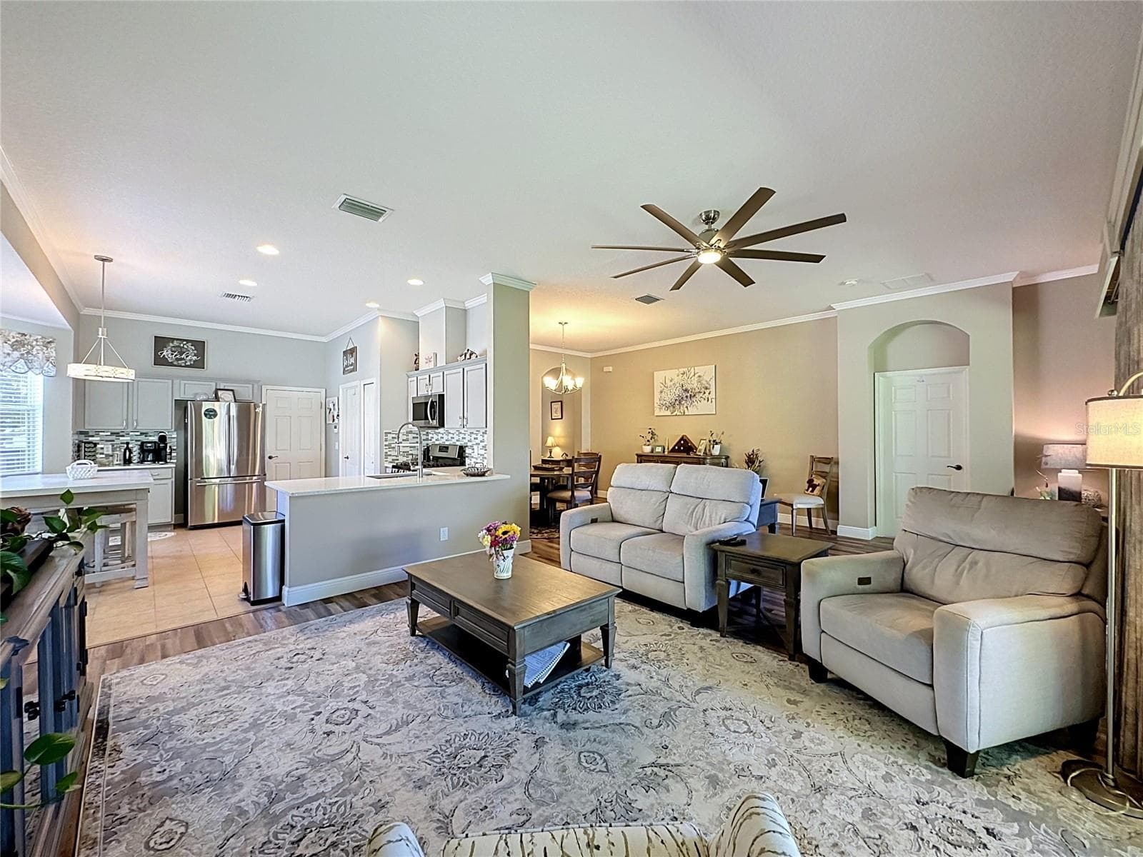 Single Family Residence at 189 BALMY COAST RD, GROVELAND, photo 4 of 69