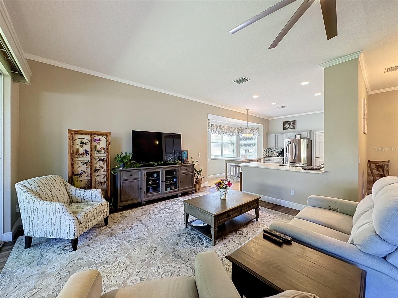 Single Family Residence at 189 BALMY COAST RD, GROVELAND, photo 10 of 69